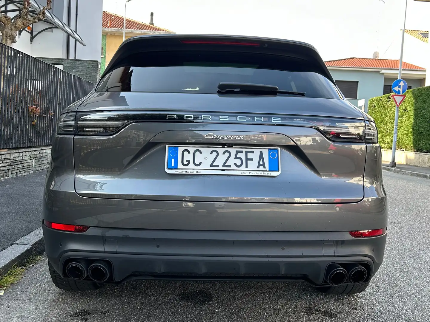 Porsche Cayenne 3.0 tiptronic Gris - 1