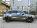 Porsche Cayenne 3.0 tiptronic Gris - thumbnail 2