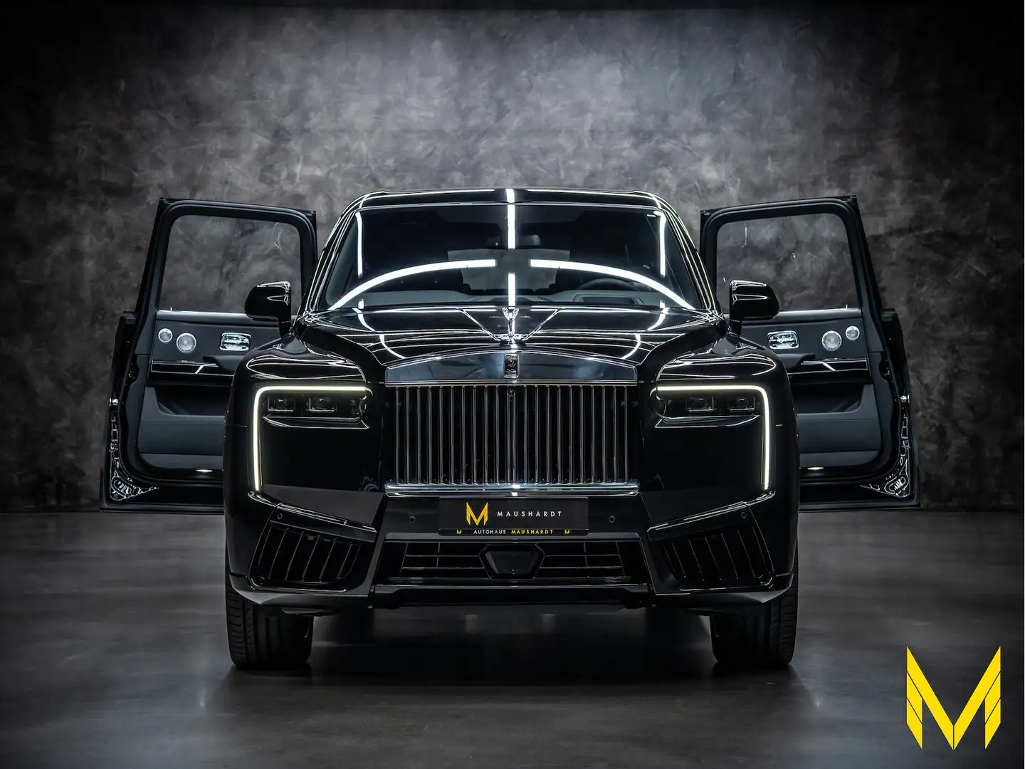 Rolls-Royce Cullinan SERIES II BLACK+BLACK|MY25|NEW|BESPOKE| Чёрный - 1