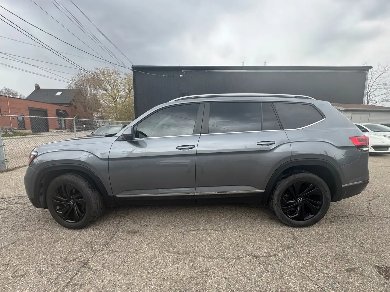 Volkswagen Atlas снимка Volkswagen Atlas