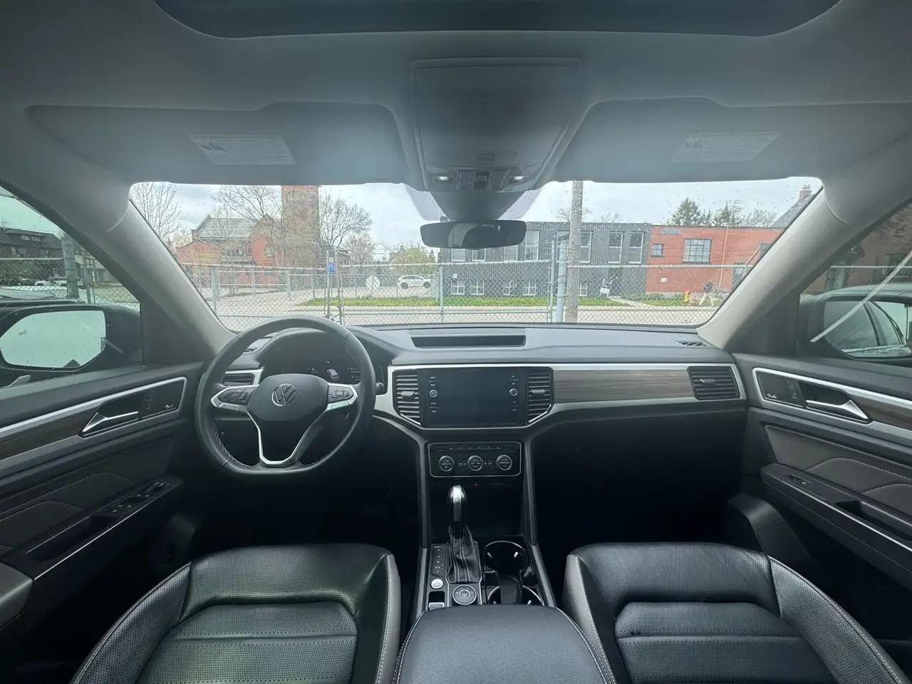 Volkswagen Atlas снимка Volkswagen Atlas