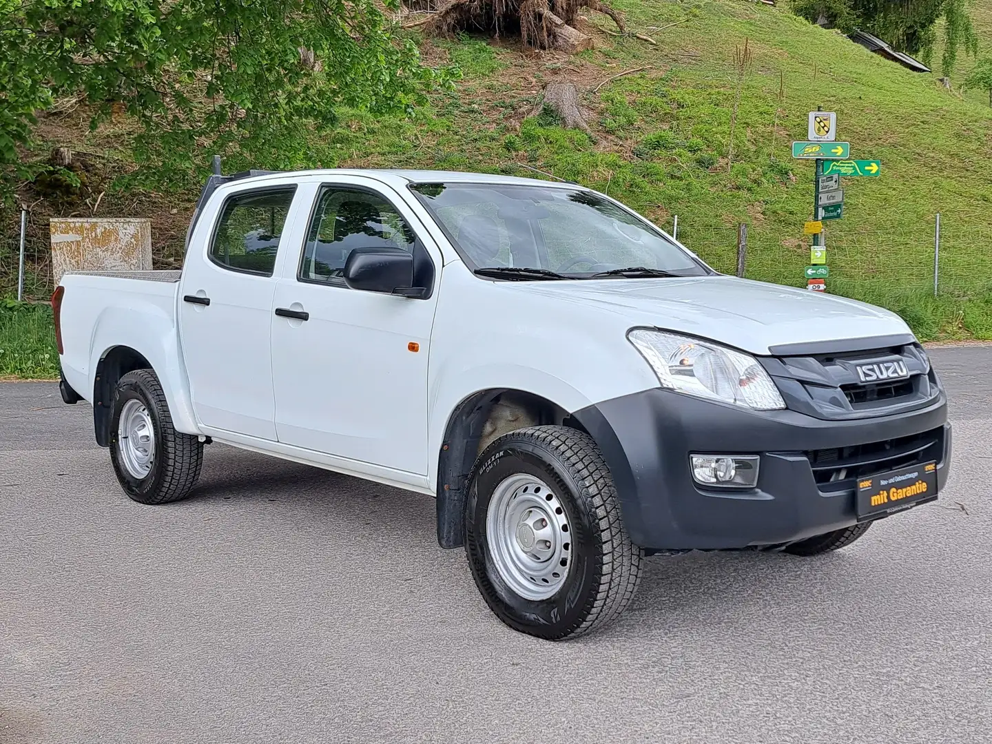 Isuzu D-Max Weiß - 2