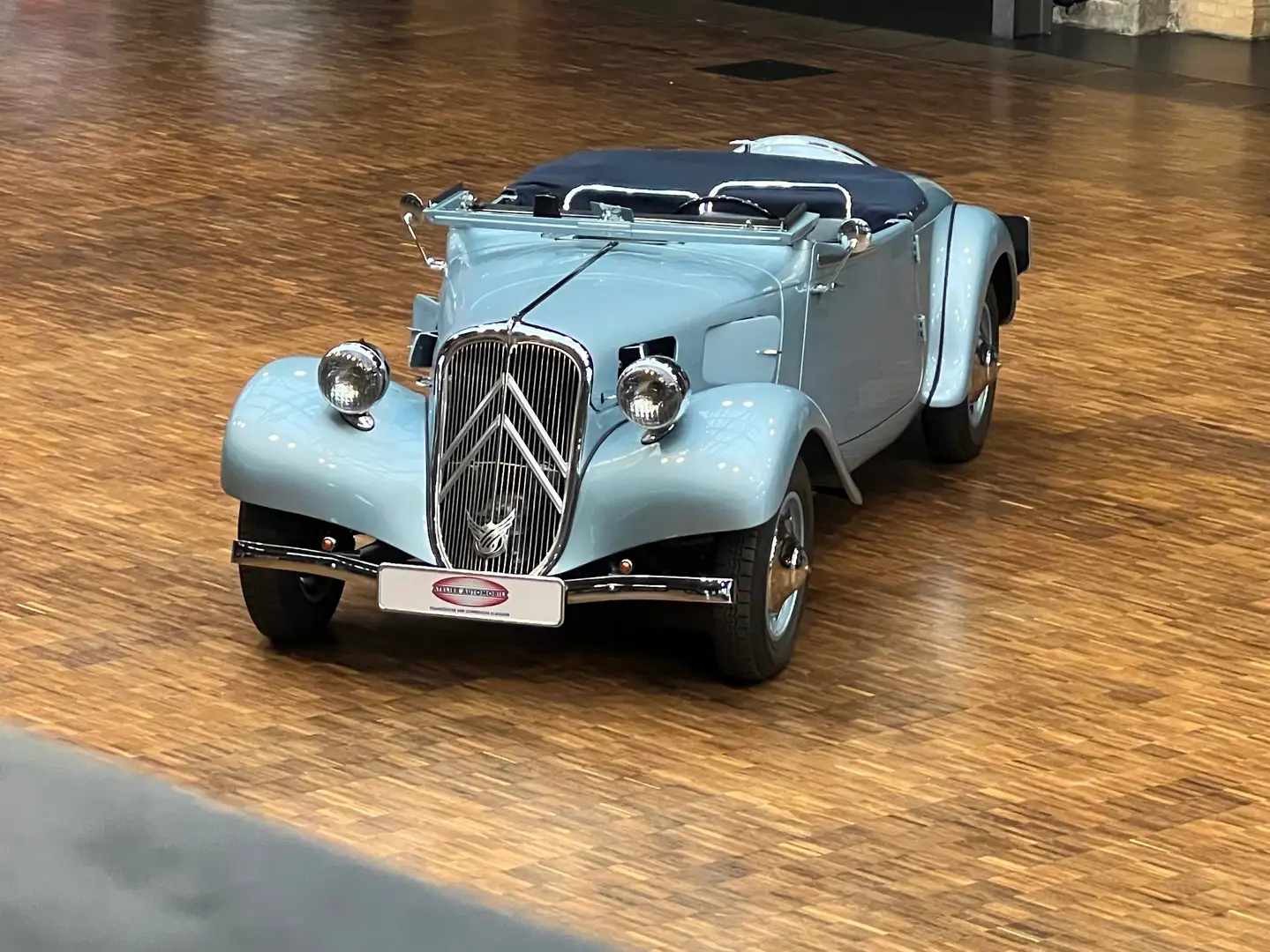 Citroen Traction 11 BL Cabriolet Синій - 2