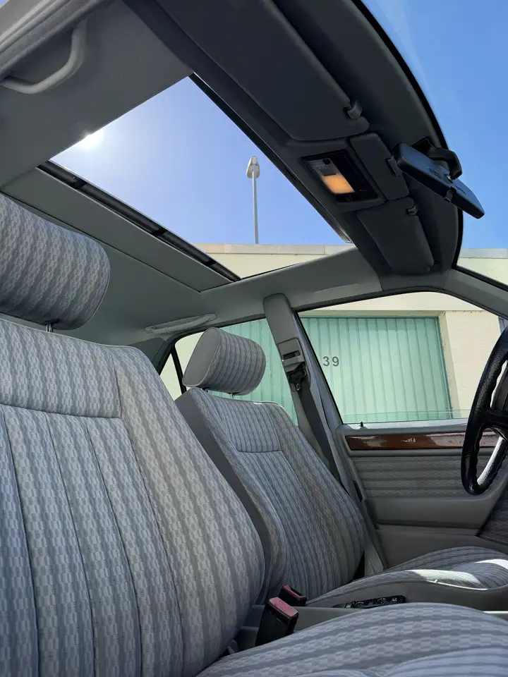 Mercedes-Benz E 260 260E W124 Automatik 8Fach Schiebedach Massage, foto 10