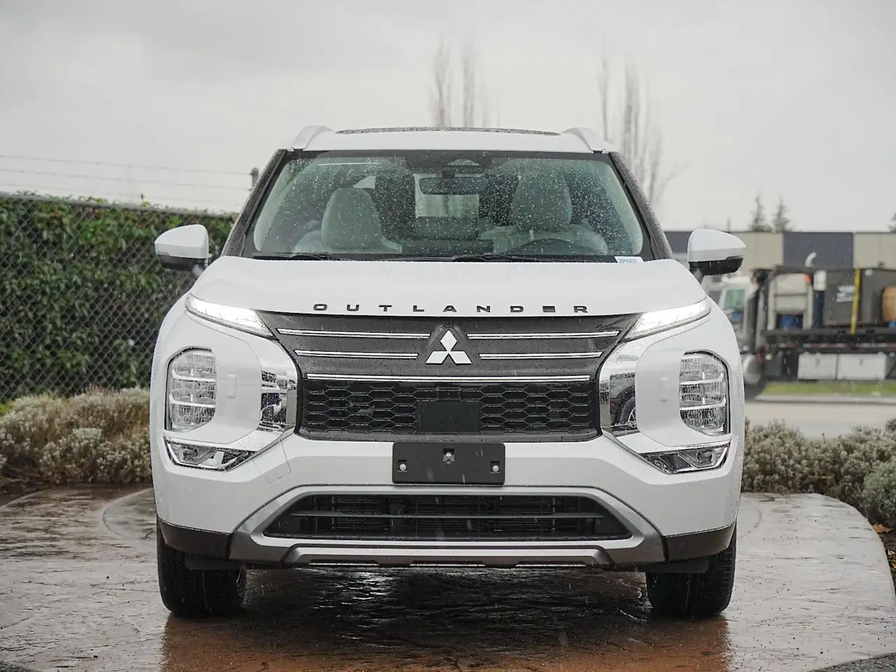 2026 Mitsubishi Outlander