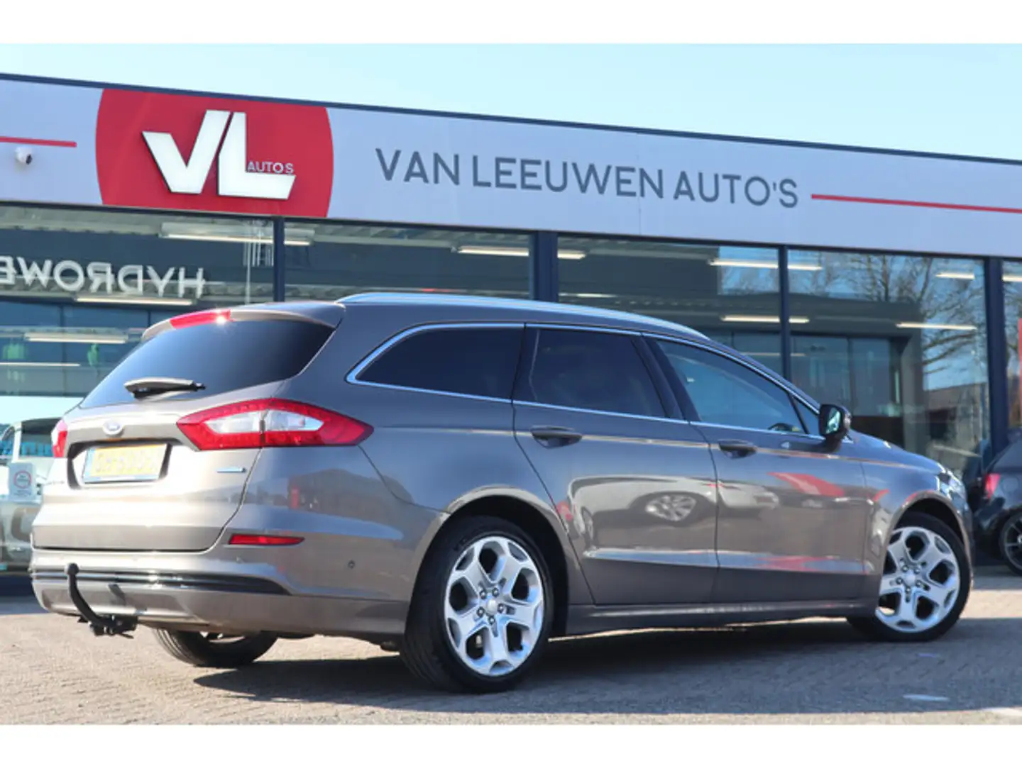 Ford Mondeo Wagon 1.5 Titanium | Stoelverwarming | Cruise | Na Barna - 2