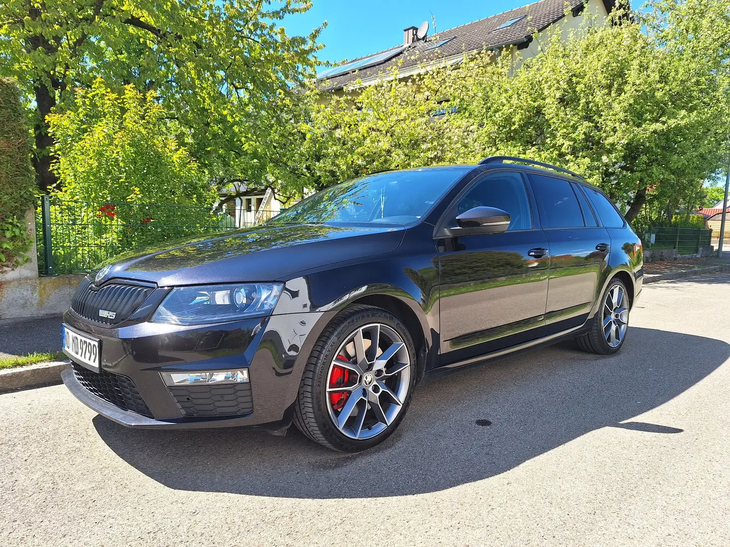 Skoda Octavia Combi 2.0 TDI (Green tec) DSG RS - 1