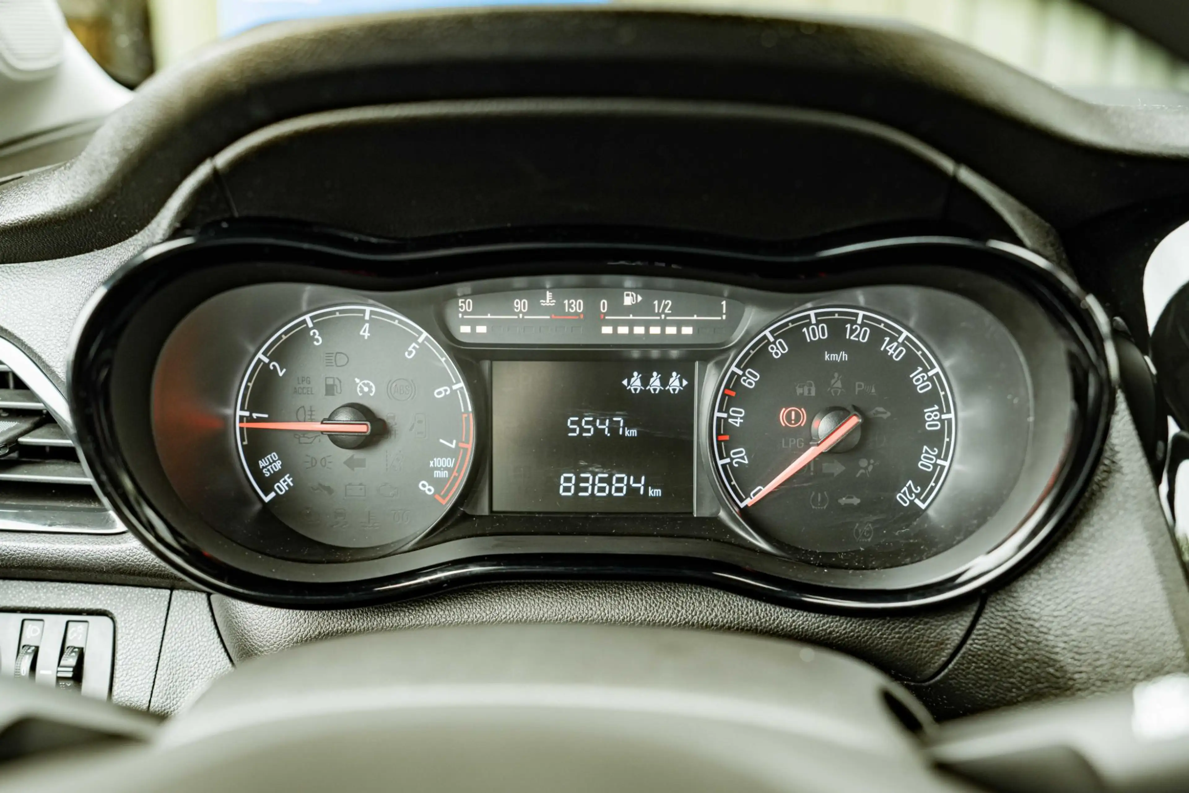 Opel Karl 1.0 Rocks Online Edition — photo 14