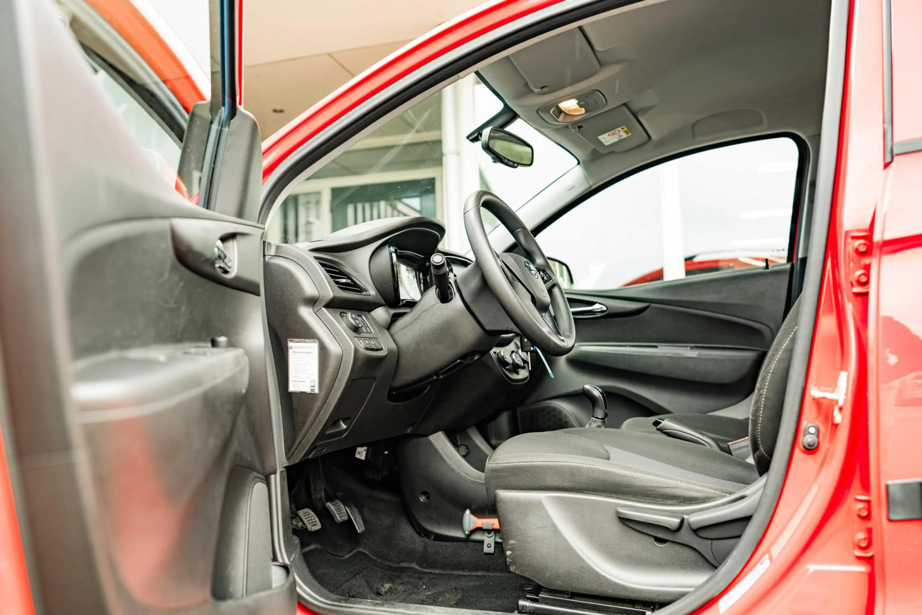 Opel Karl 1.0 Rocks Online Edition — photo 11