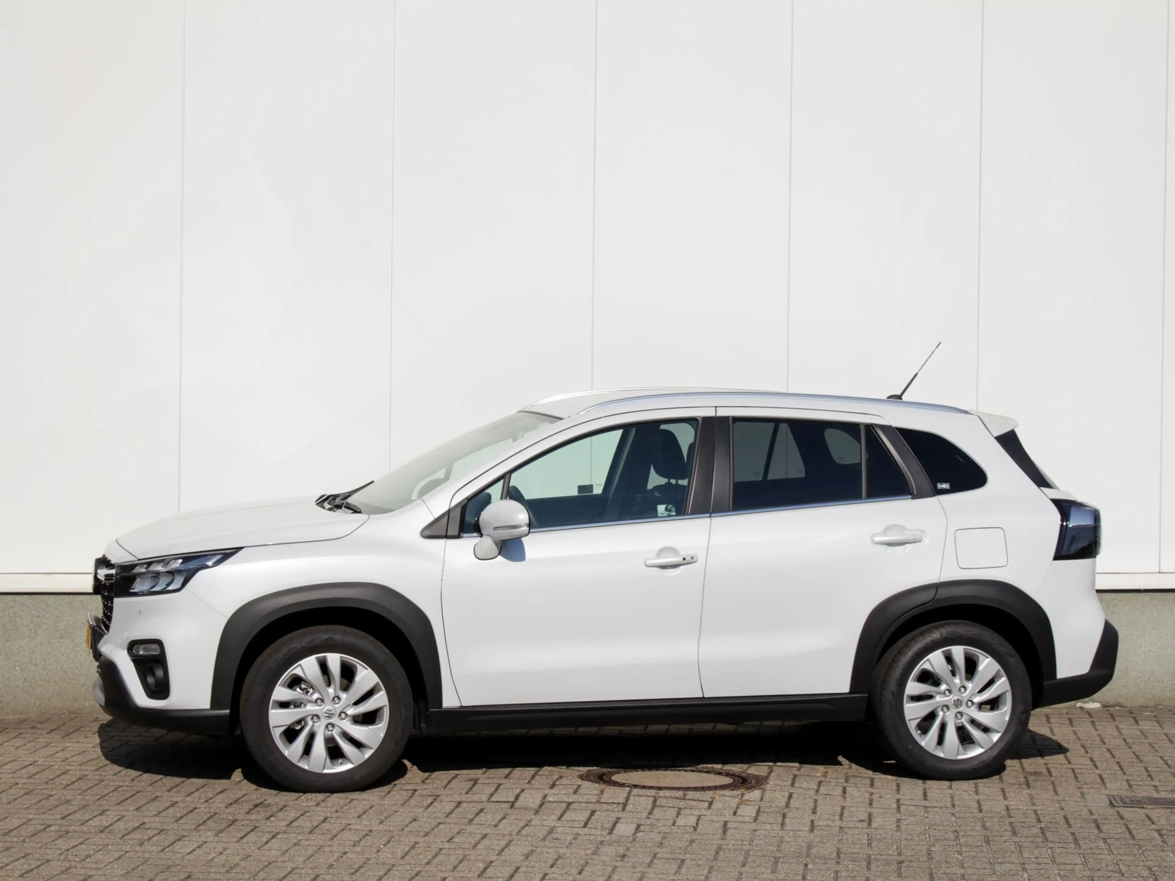 Suzuki S-Cross 1.4 Boosterjet Select Smart Hybrid | Cruise | Carp — photo 2