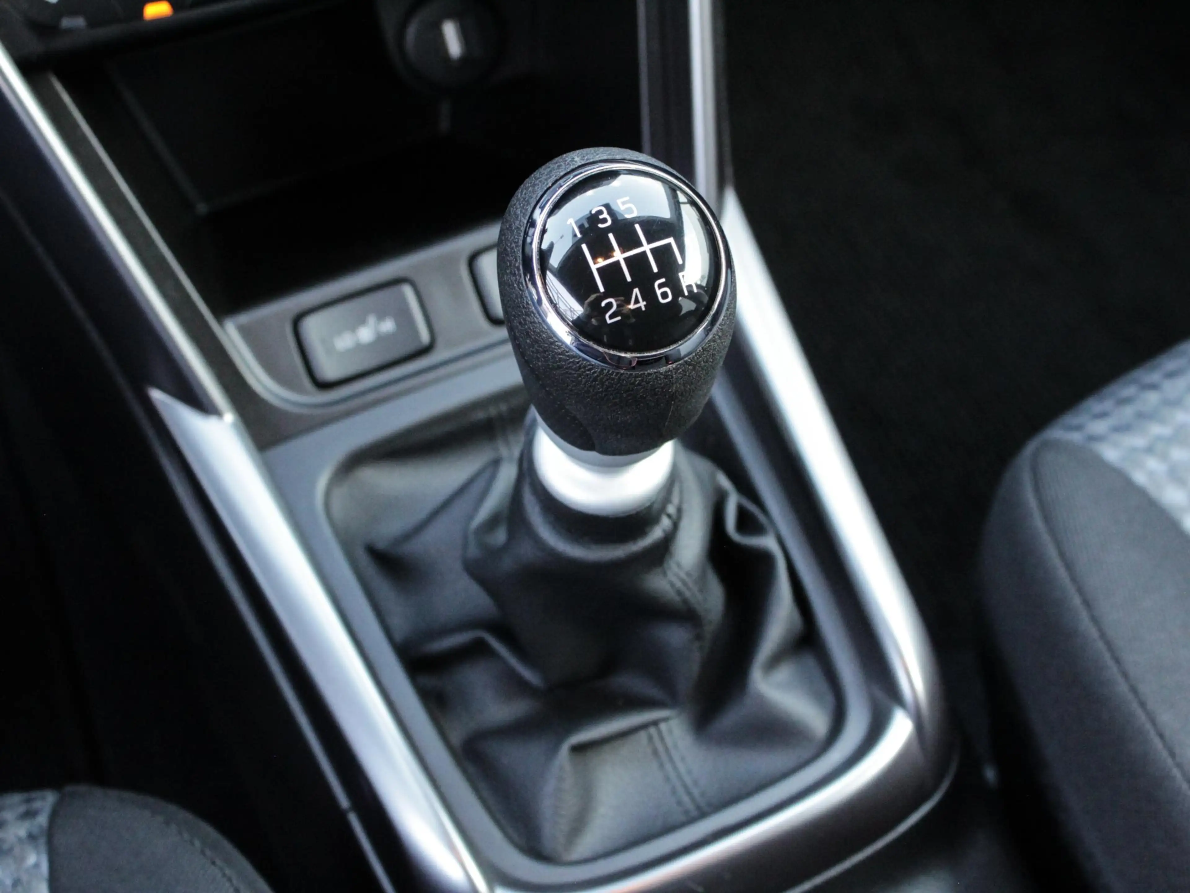 Suzuki S-Cross 1.4 Boosterjet Select Smart Hybrid | Cruise | Carp — photo 13