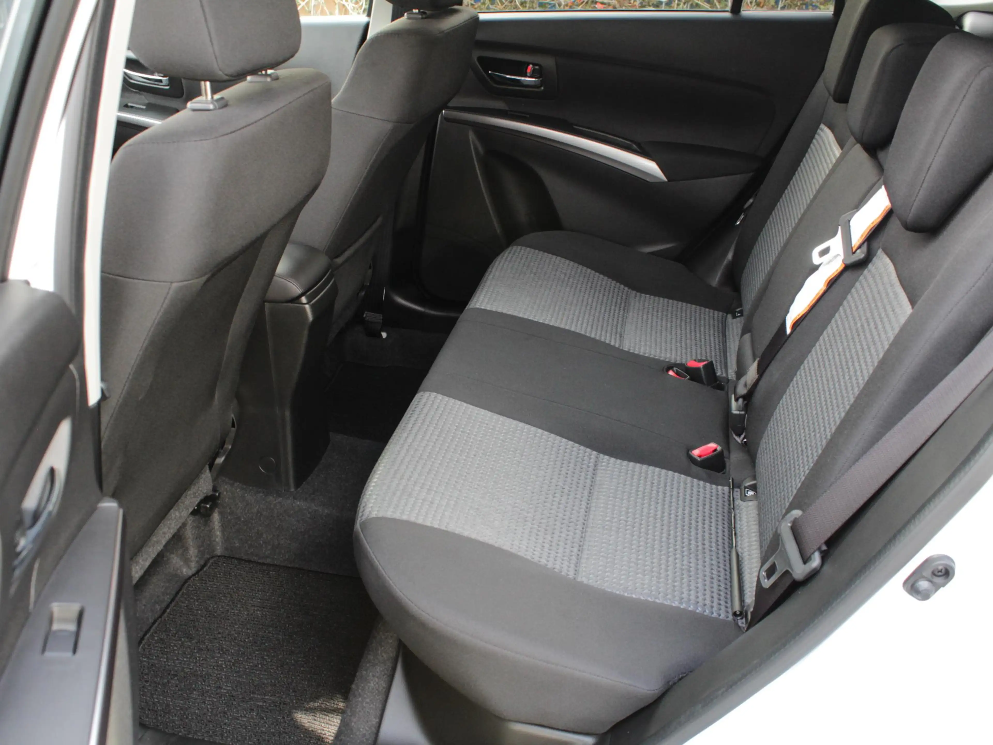 Suzuki S-Cross 1.4 Boosterjet Select Smart Hybrid | Cruise | Carp — photo 8