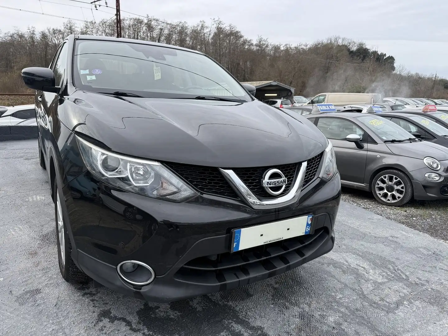 Nissan Qashqai 1.6 DIG-T 163CH N-CONNECTA Schwarz - 1