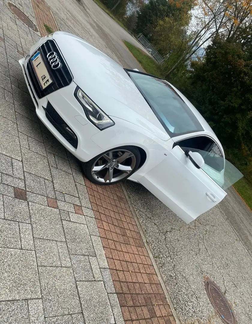 Audi A5 Sportback 2,0 TDI S-Line Weiß - 1
