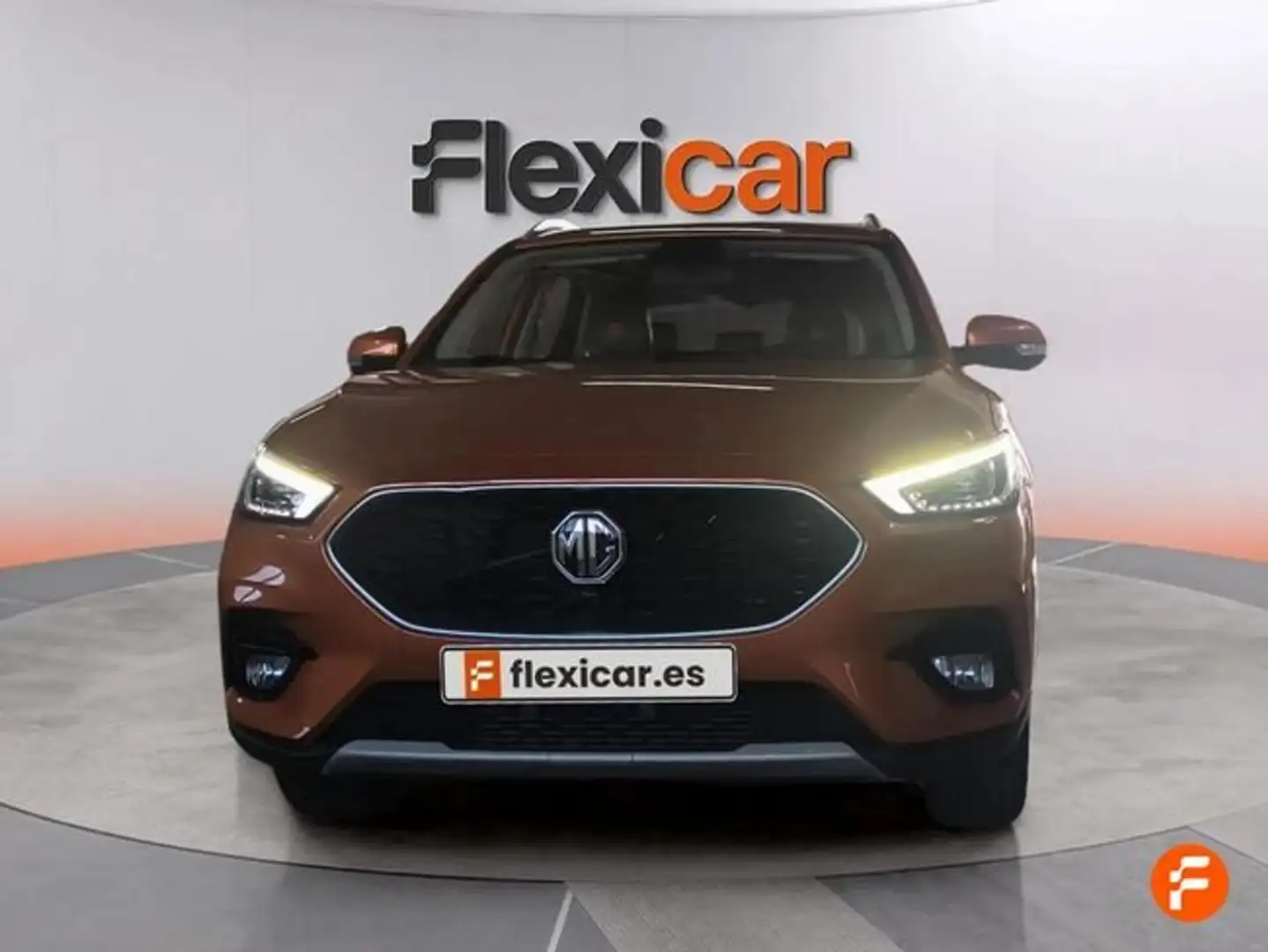 MG ZS 1.5 Comfort Naranja - 2