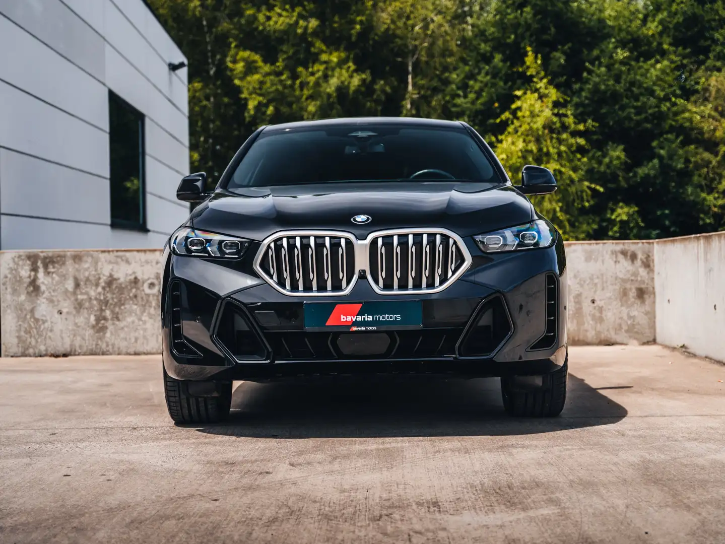 BMW X6 xDrive / M Sport / Pano / Adaptive Noir - 2
