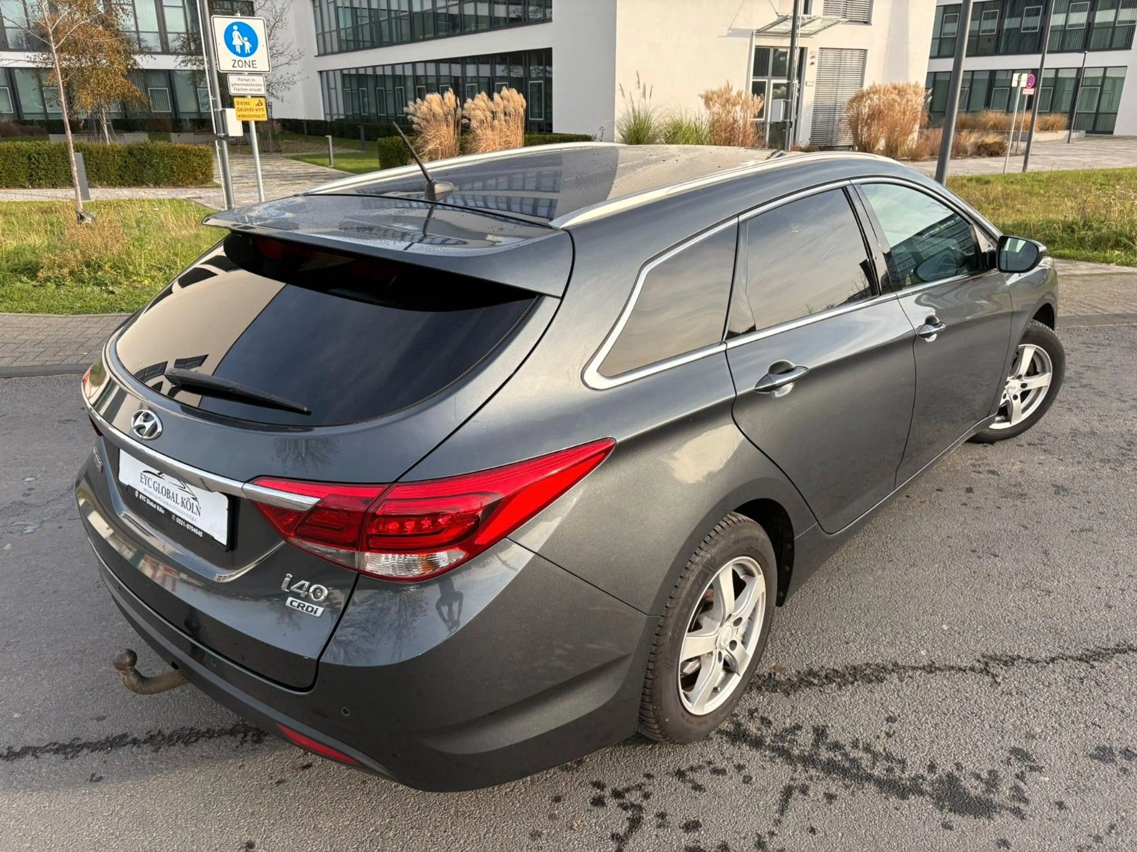 Hyundai i40 cw blue Trend, Klima, Tüv Neu Scheckheft — photo 6