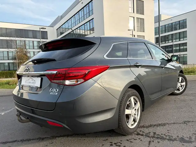 Hyundai I40 view 5