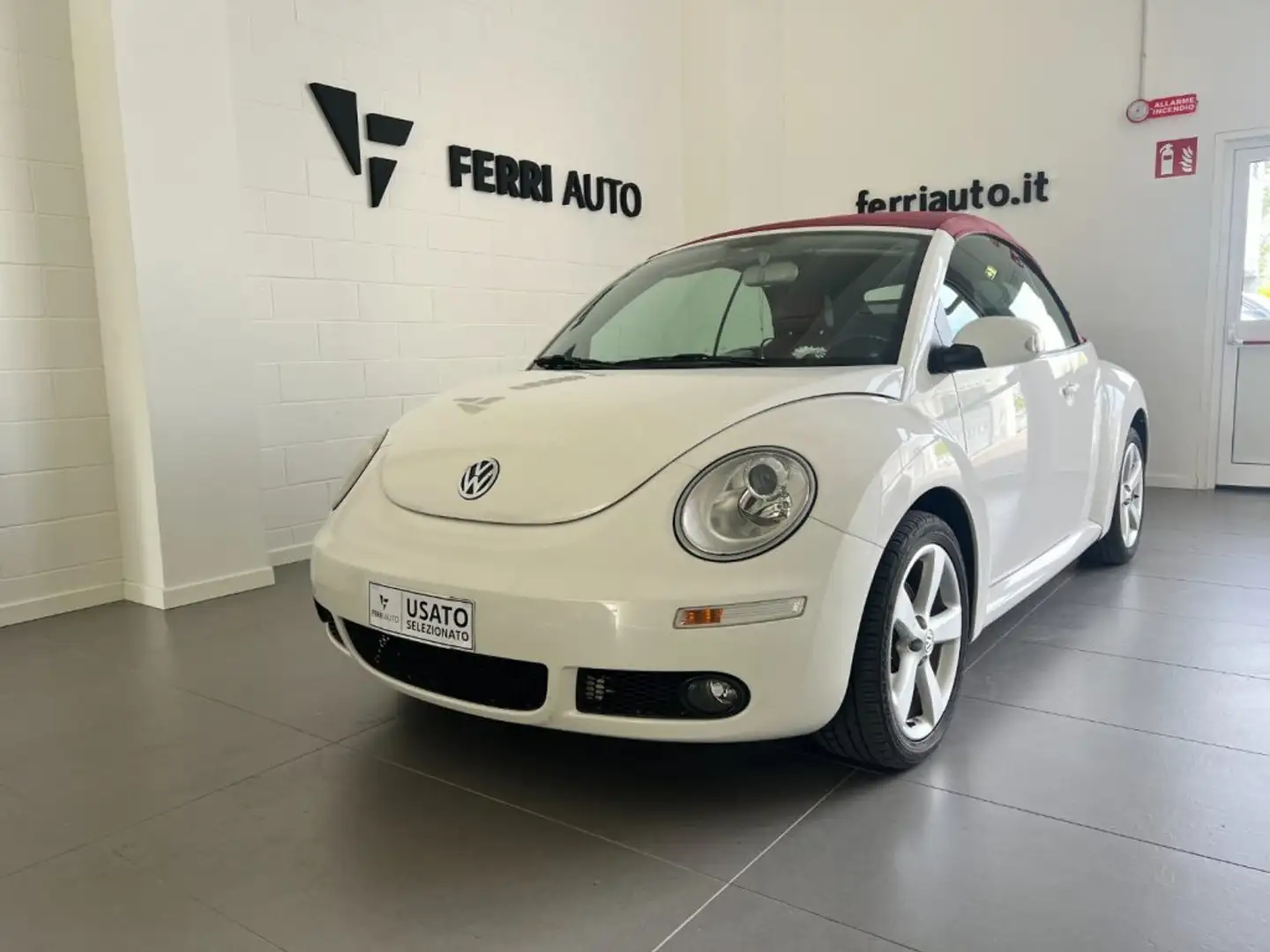 Volkswagen New Beetle 1.9 TDI 105CV Cabrio Limited Red Edition Blanc - 1