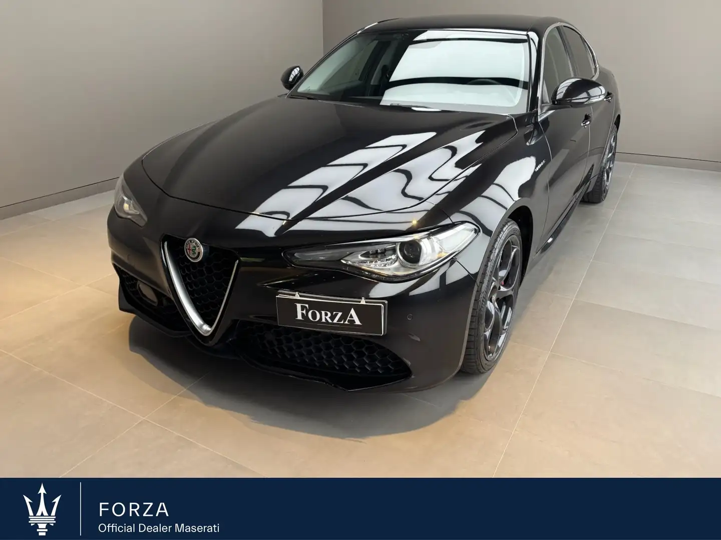 Alfa Romeo Giulia Giulia 2016 2.0 t Veloce Q4 280cv awd auto Nero - 1