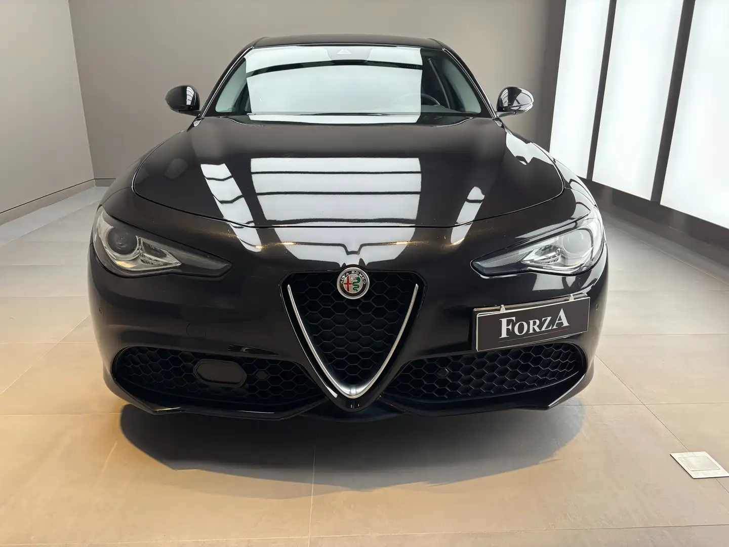Alfa Romeo Giulia Giulia 2016 2.0 t Veloce Q4 280cv awd auto Nero - 2