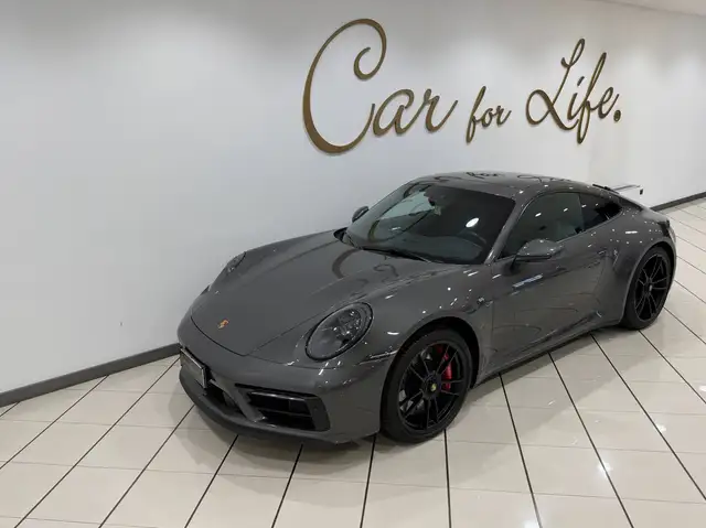 Porsche 992