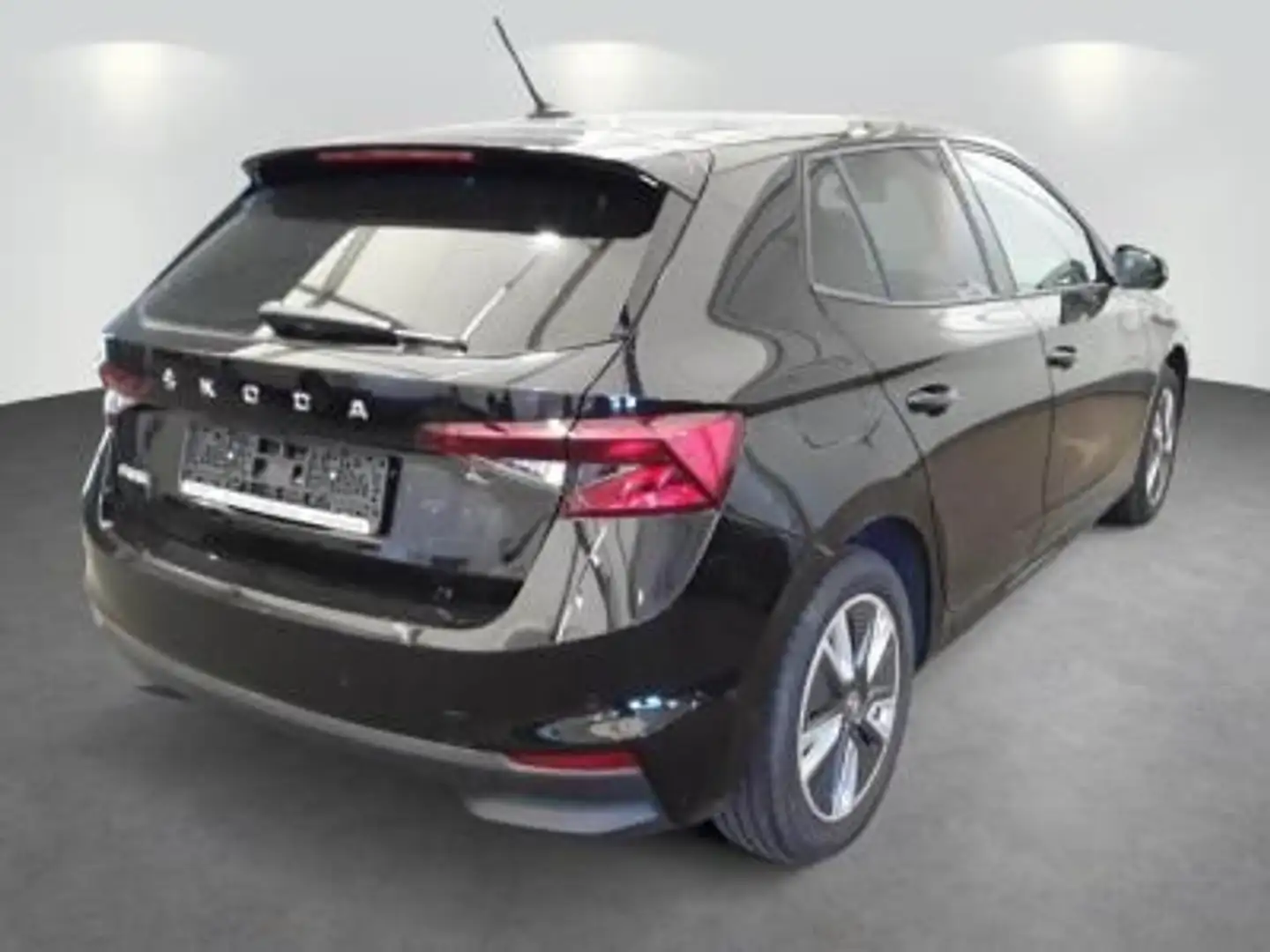 Skoda Fabia 1.0 MPI Ambit.+9400 KM !!!+LED+Tempom.+PDC Schwarz - 2