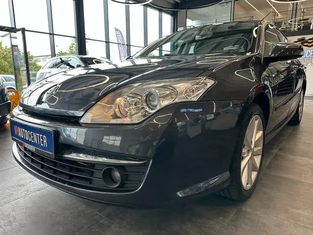 Renault Laguna view 4