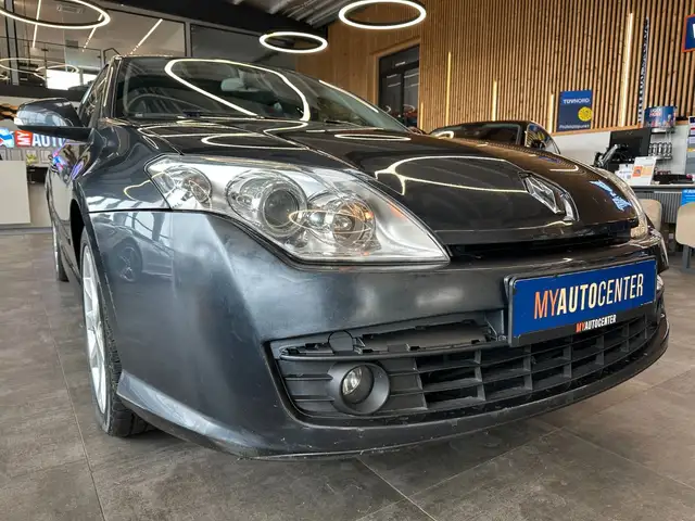 Renault Laguna view 3