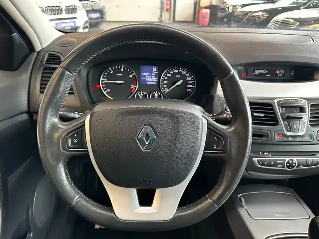 Renault Laguna view 7