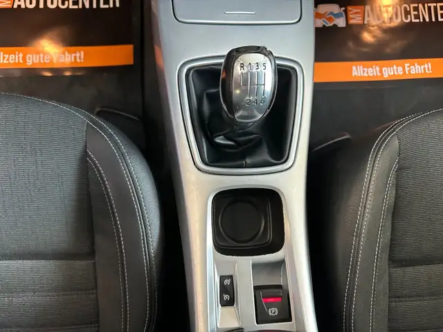 Renault Laguna view 12