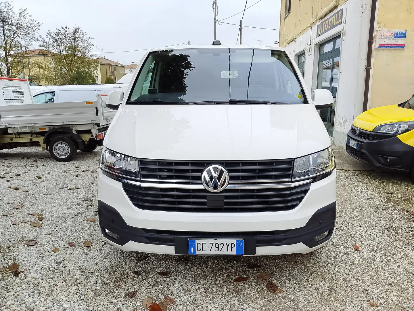 Volkswagen T6 Transporter 2.0 TDI 150CV DSG PC Furgone Business Blanc - 1