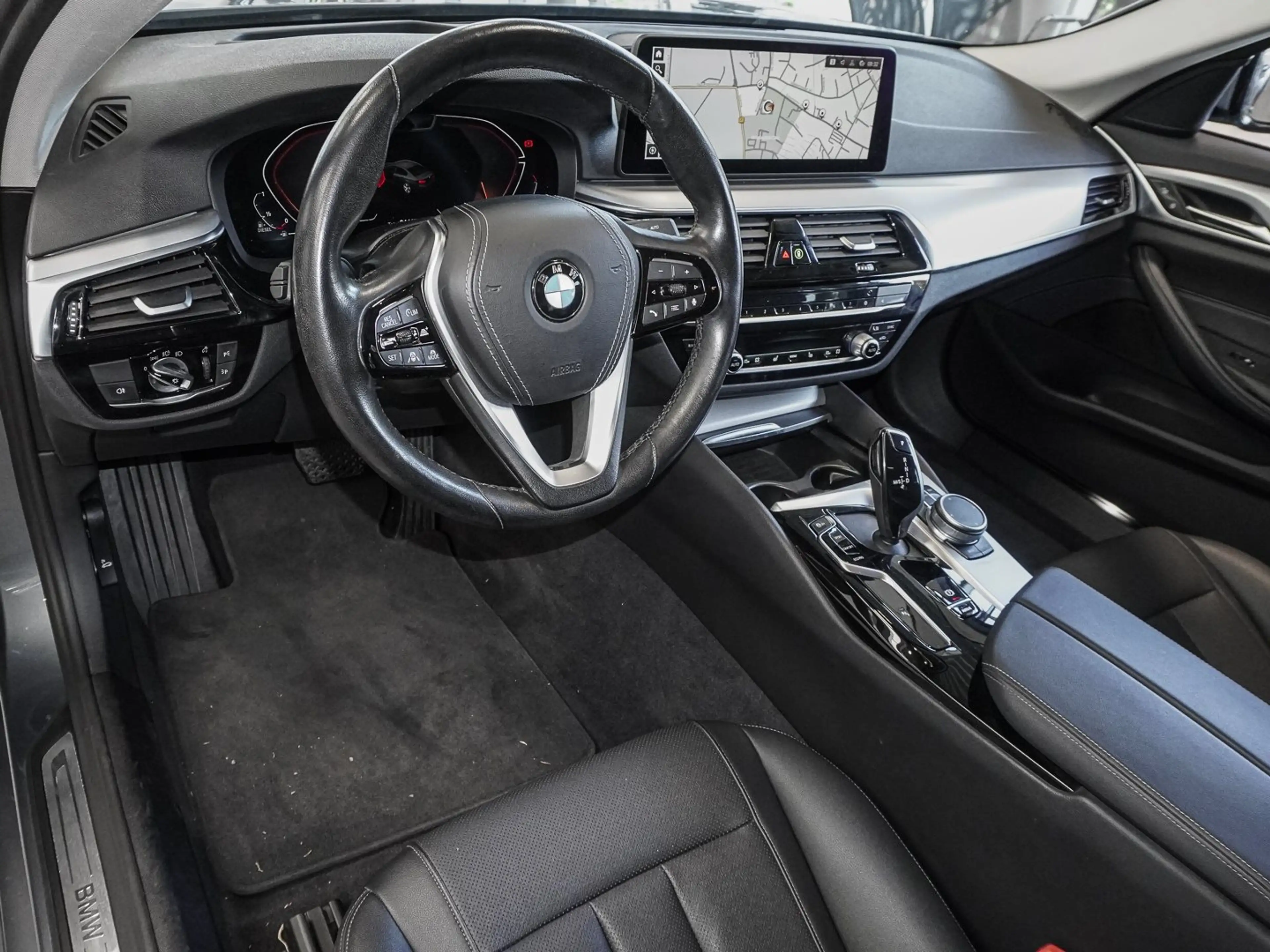 BMW 520 d A HUD ACC AHK RFK NAVI LED Sound Syst. DAB* — photo 7