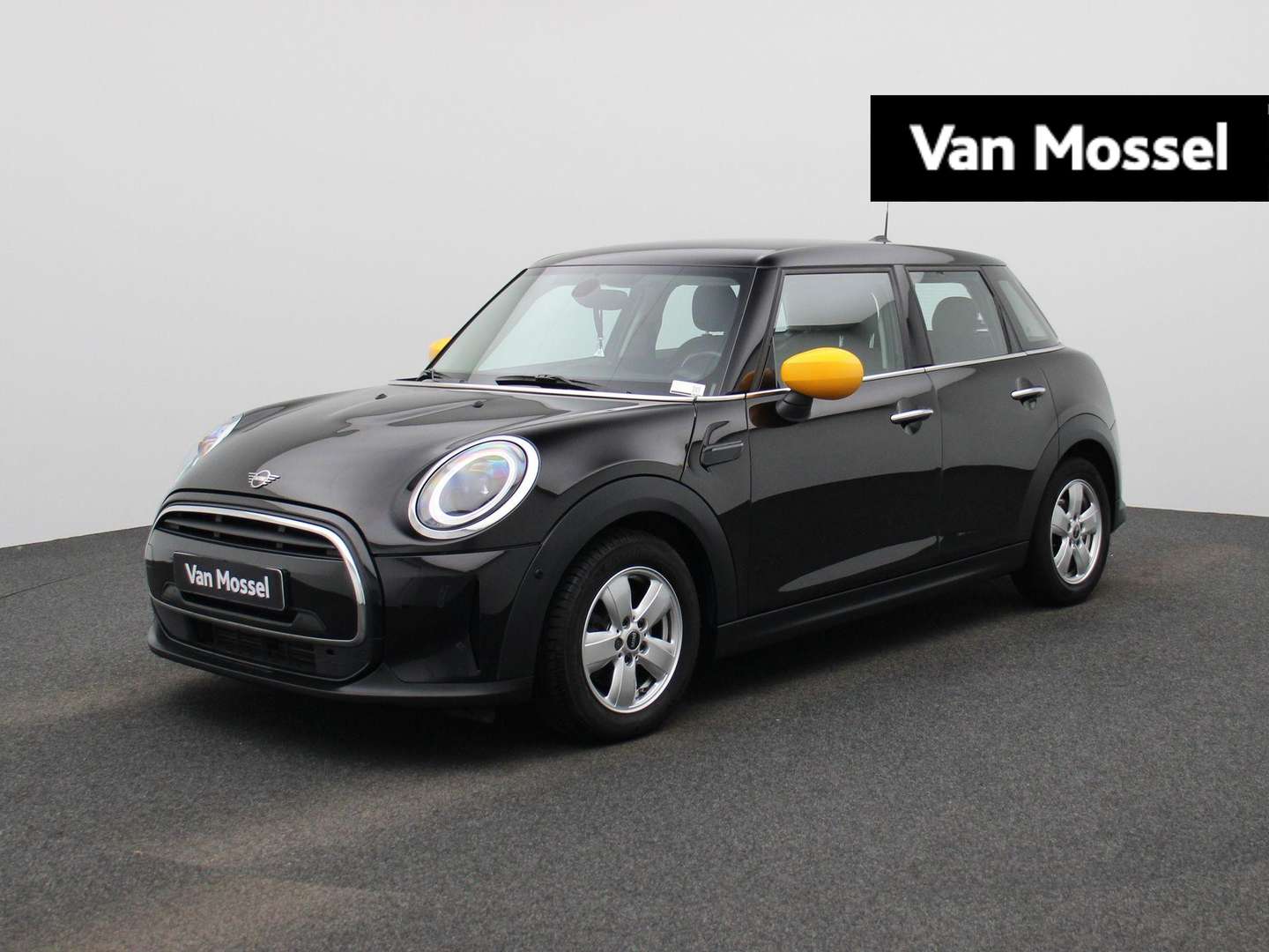 Mini One nuo 264 €/ mėn Benzinas 2021m. Hečbekas Mechaninė