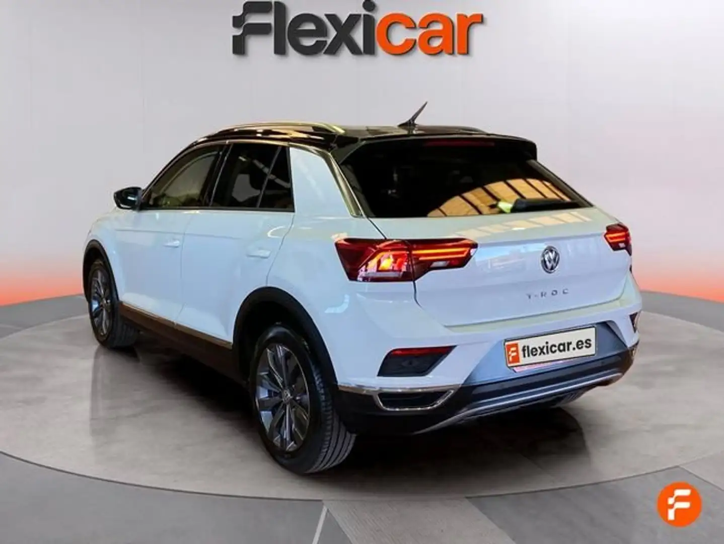 Volkswagen T-Roc 1.5 TSI Sport DSG7 Blanco - 2