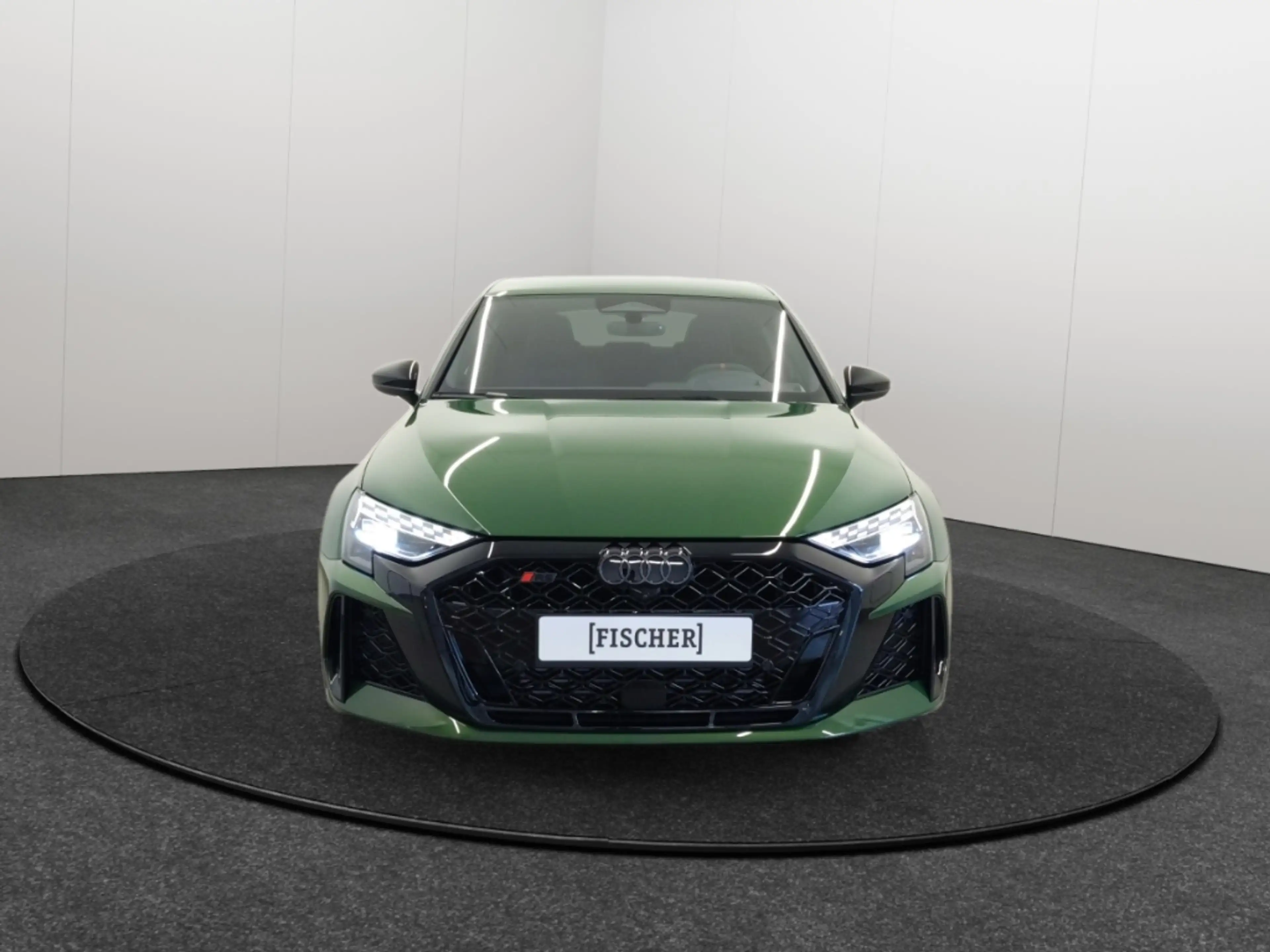 Audi RS3 2.5 TFSI quattro Sportback 294 kW S tronic Matrix — photo 2