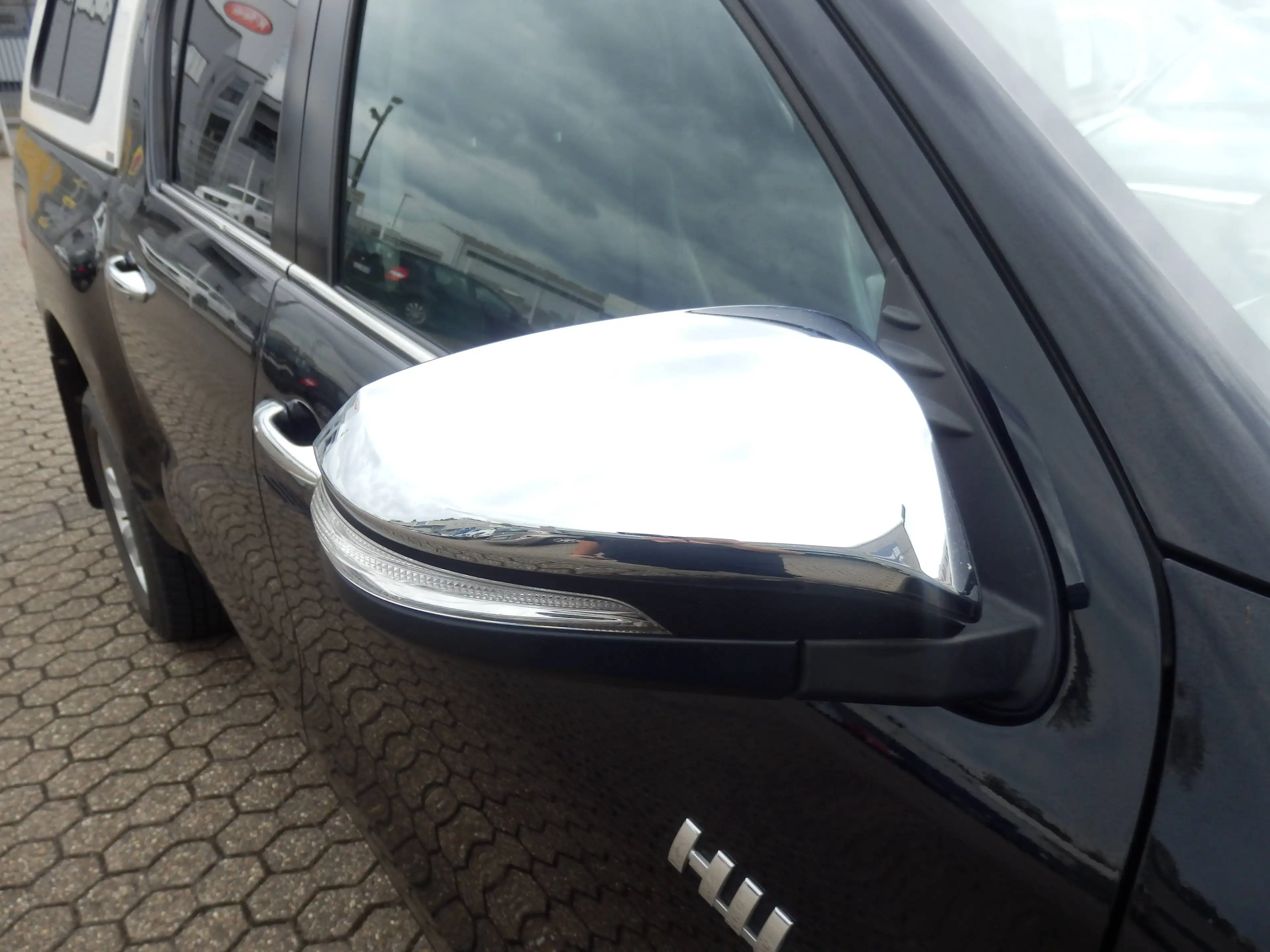 Toyota Hilux Double Cab Executive 4x4, Automatik, Leder, Sitzheizung, Klimaautomatik, Xenon, LED, HHK, Hardtop — photo 12