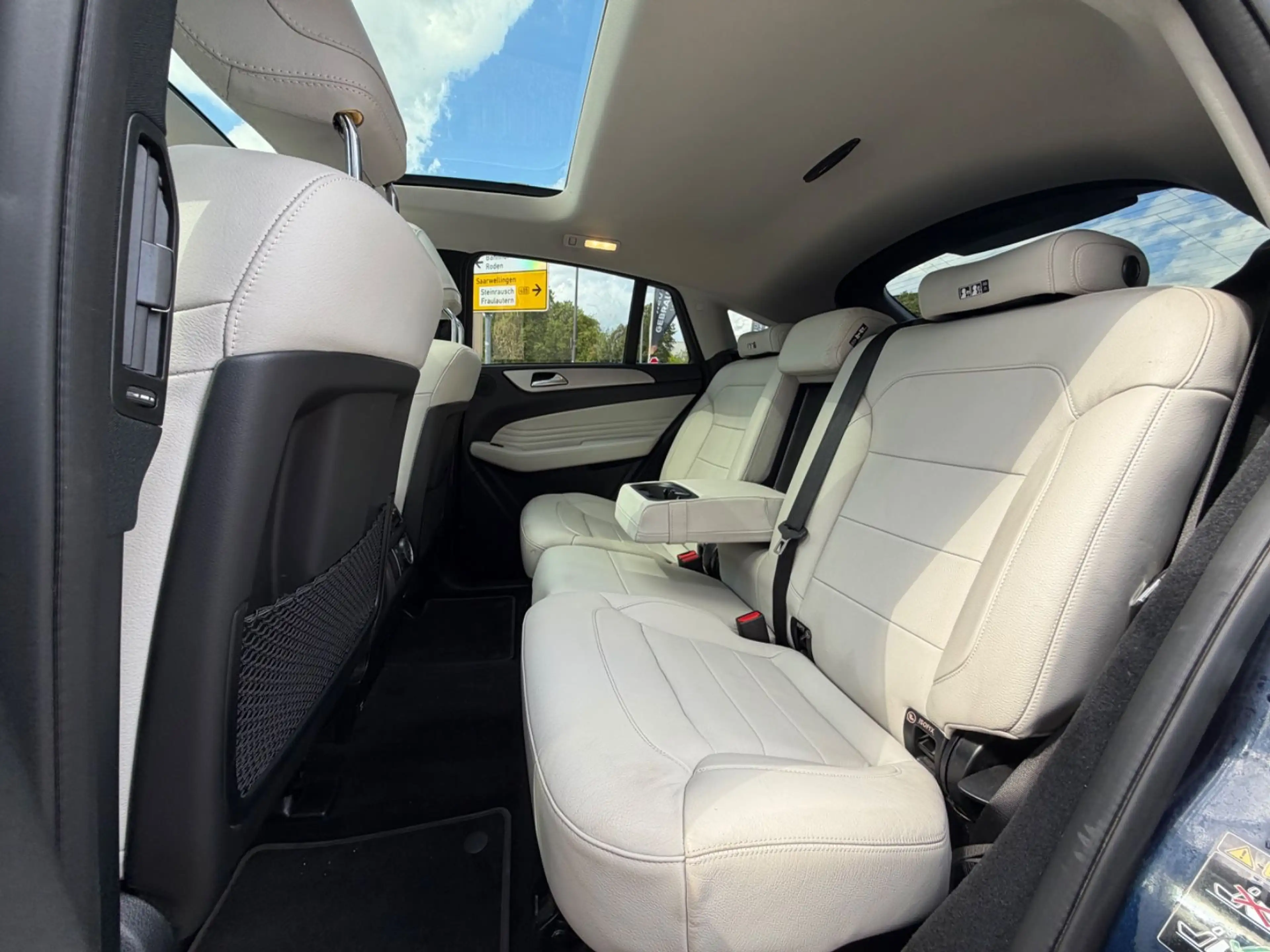 Mercedes-Benz GLE 350 d 4Matic COUPE — photo 14