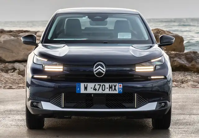 Citroen C4 X Eléctrico Plus 100kW