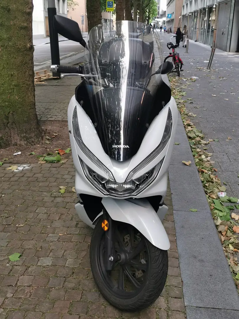 Honda PCX 125 Bianco - 2