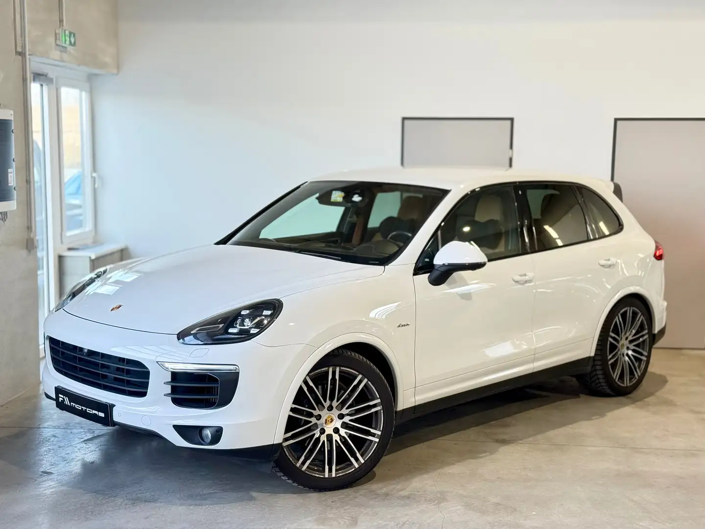 Porsche Cayenne Diesel PlatinumEdition,LUFTFAHRWERK,SZH,RÜCKKAM Weiß - 1