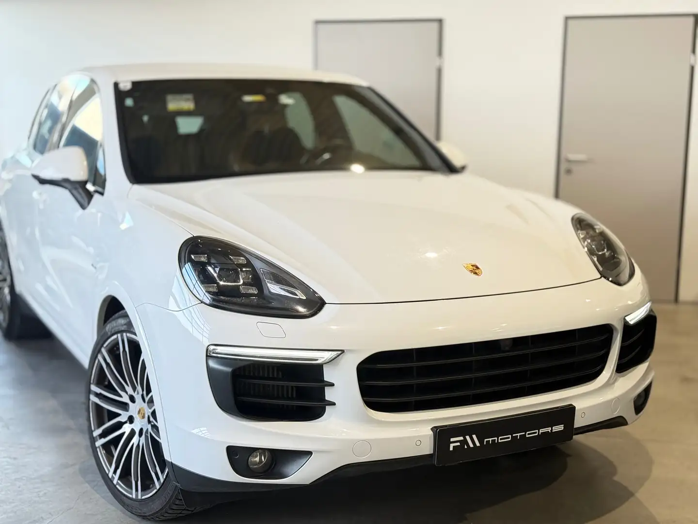 Porsche Cayenne Diesel PlatinumEdition,LUFTFAHRWERK,SZH,RÜCKKAM Weiß - 1