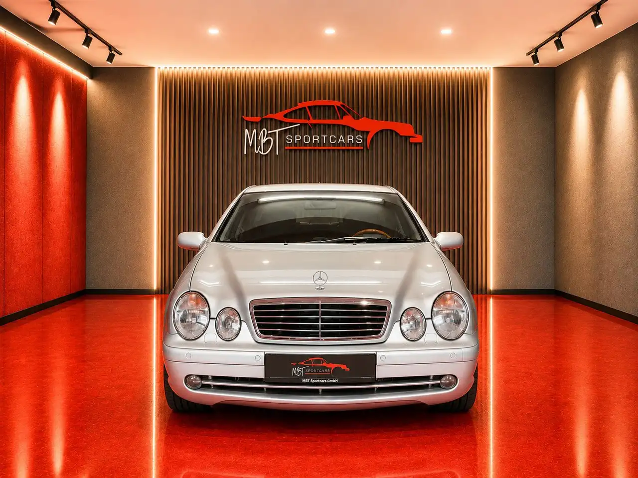 Mercedes-Benz CLK 320 ELEG./3.2 V6 218PS/AMG/WENIG KM/DESIGNO!, foto 1