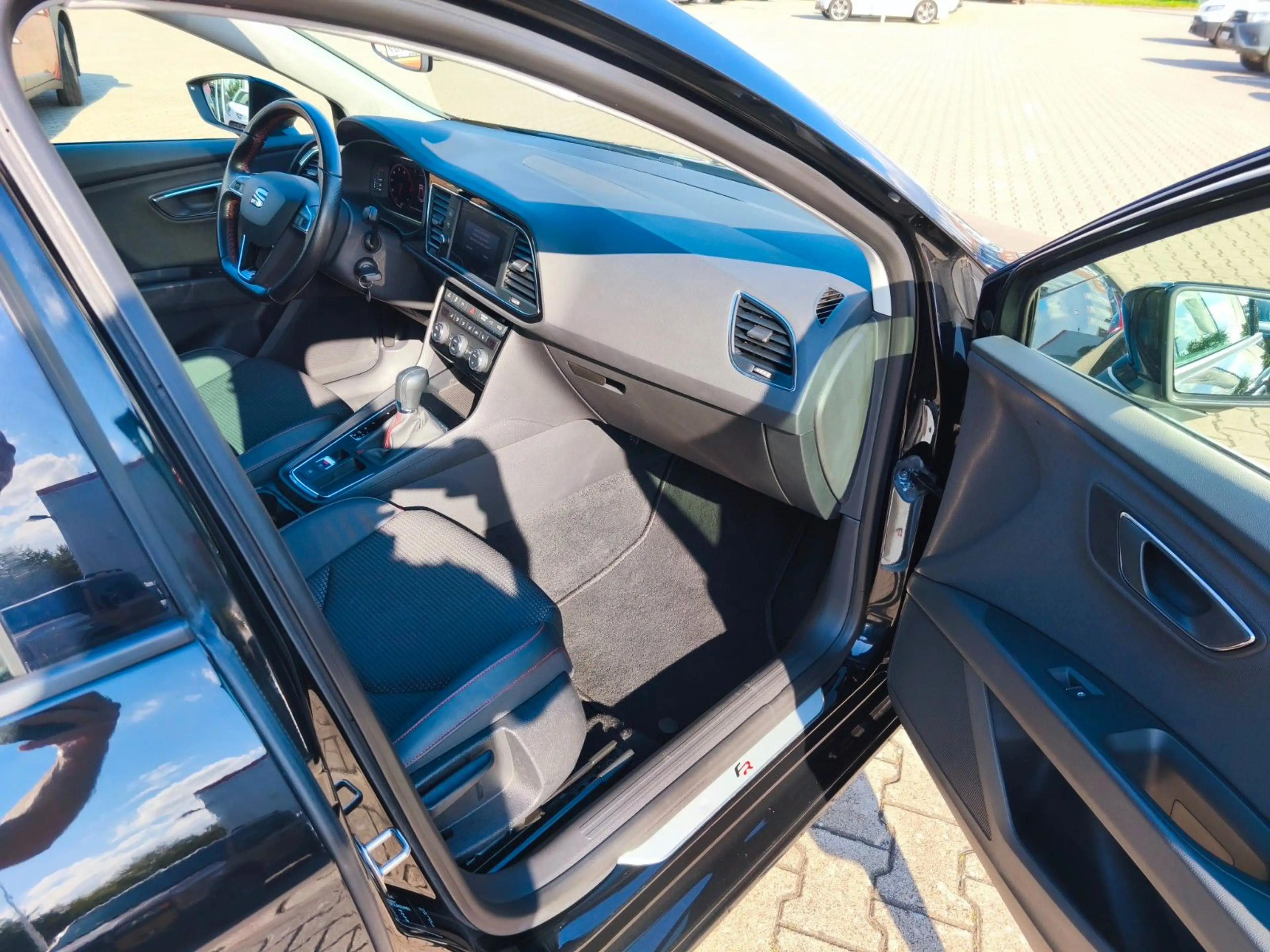 SEAT Leon FR Automatik — photo 10
