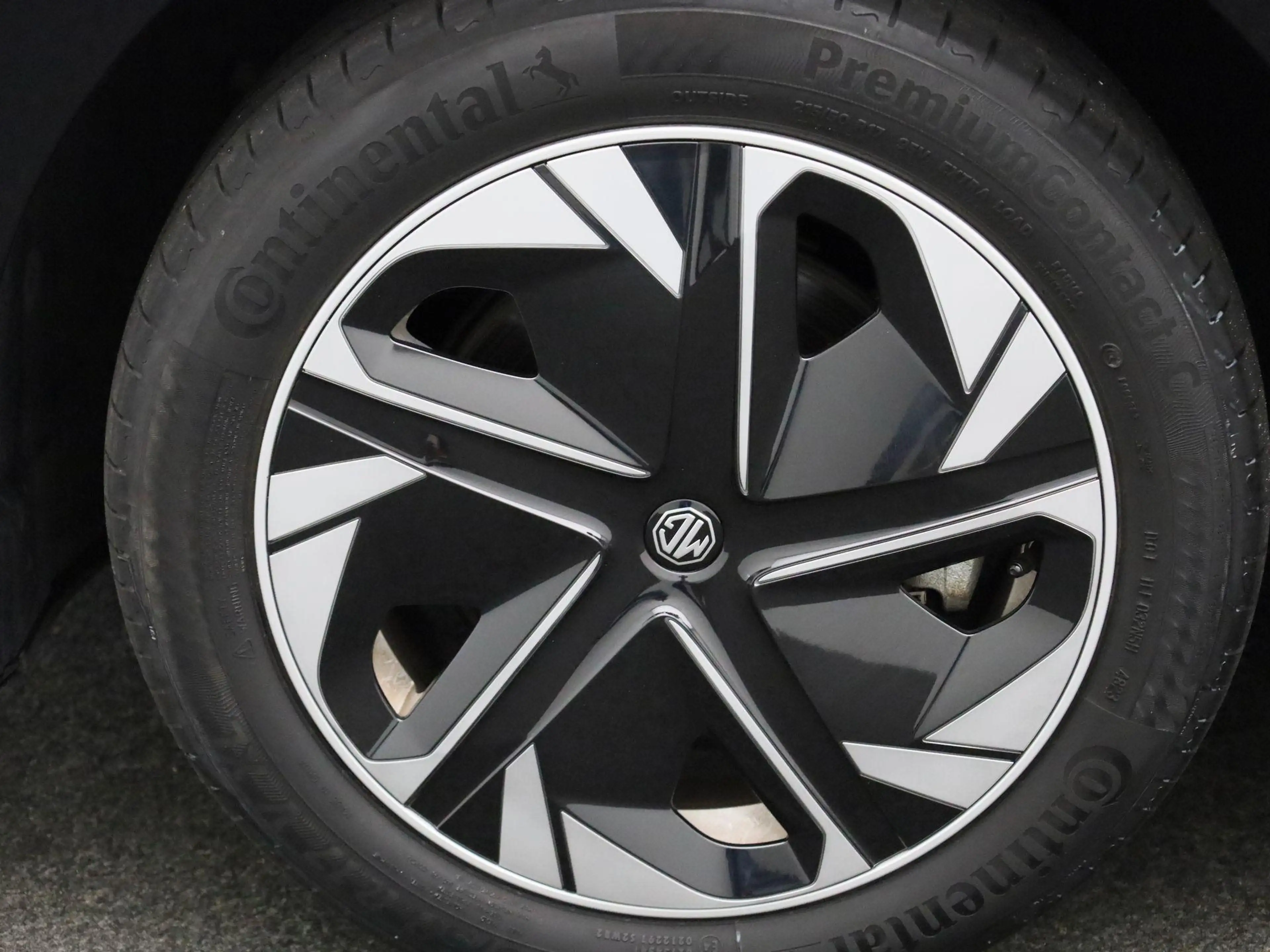 MG MG4 Electric Standard 51 kWh WLTP 320 KM | Apple Carpl — photo 14