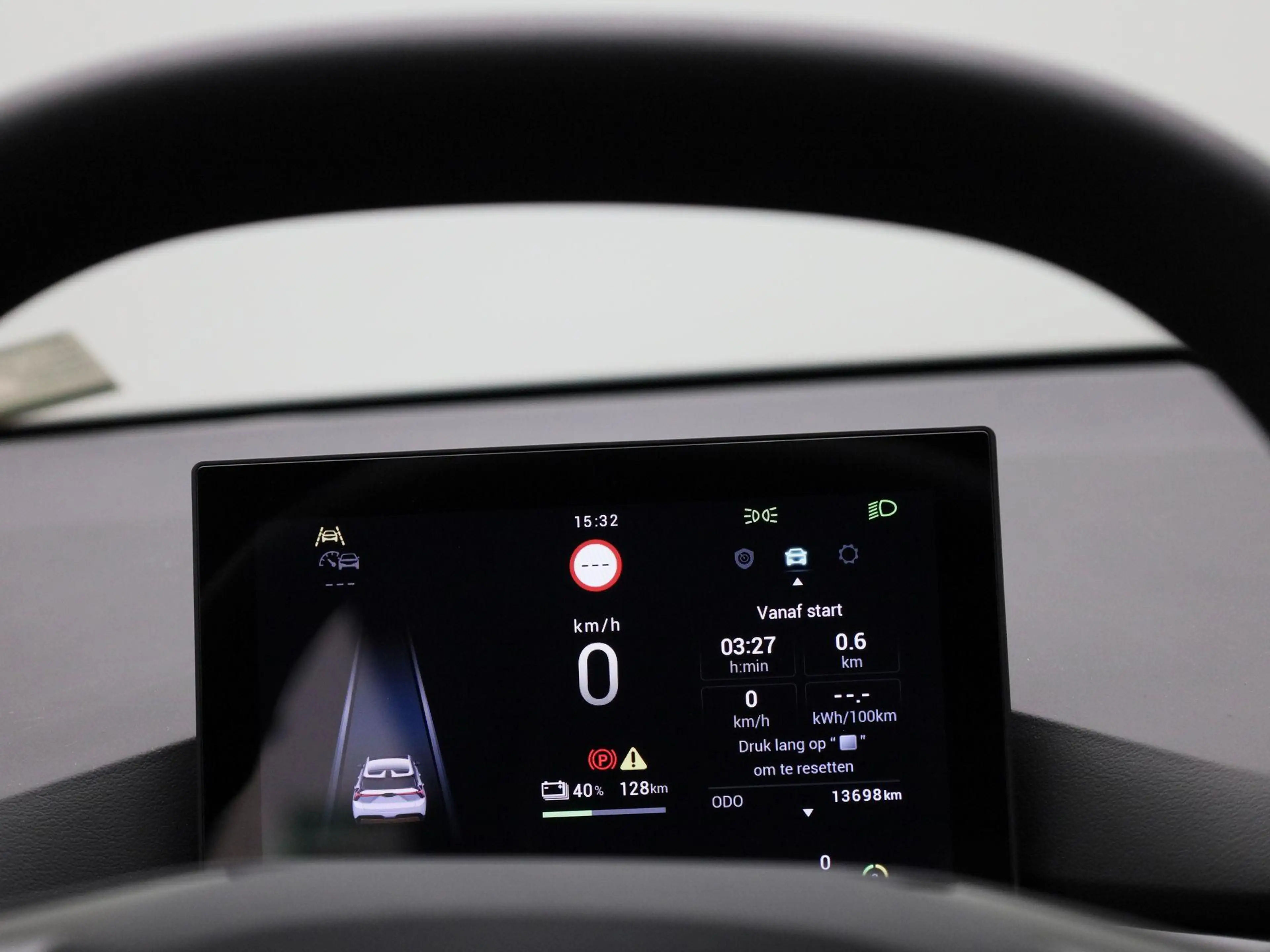 MG MG4 Electric Standard 51 kWh WLTP 320 KM | Apple Carpl — photo 8