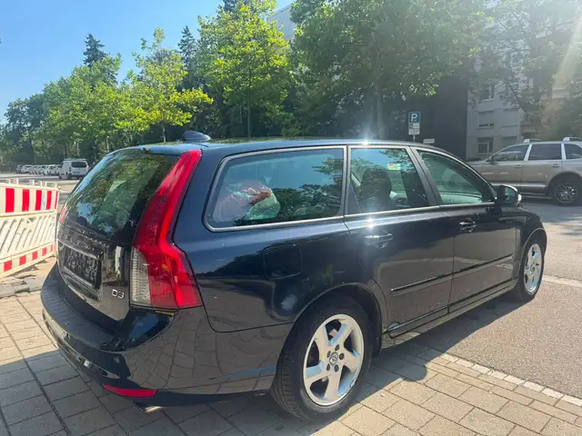 Volvo V50 view 5