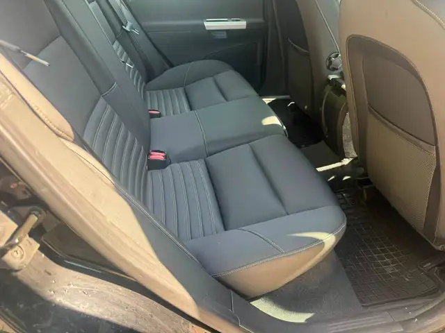 Volvo V50 view 20