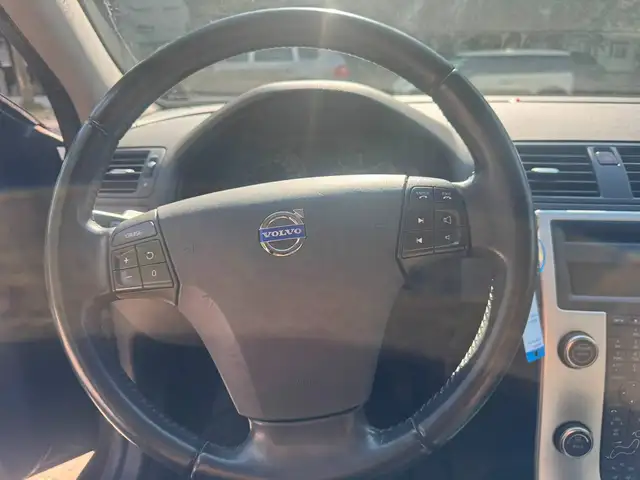 Volvo V50 view 14