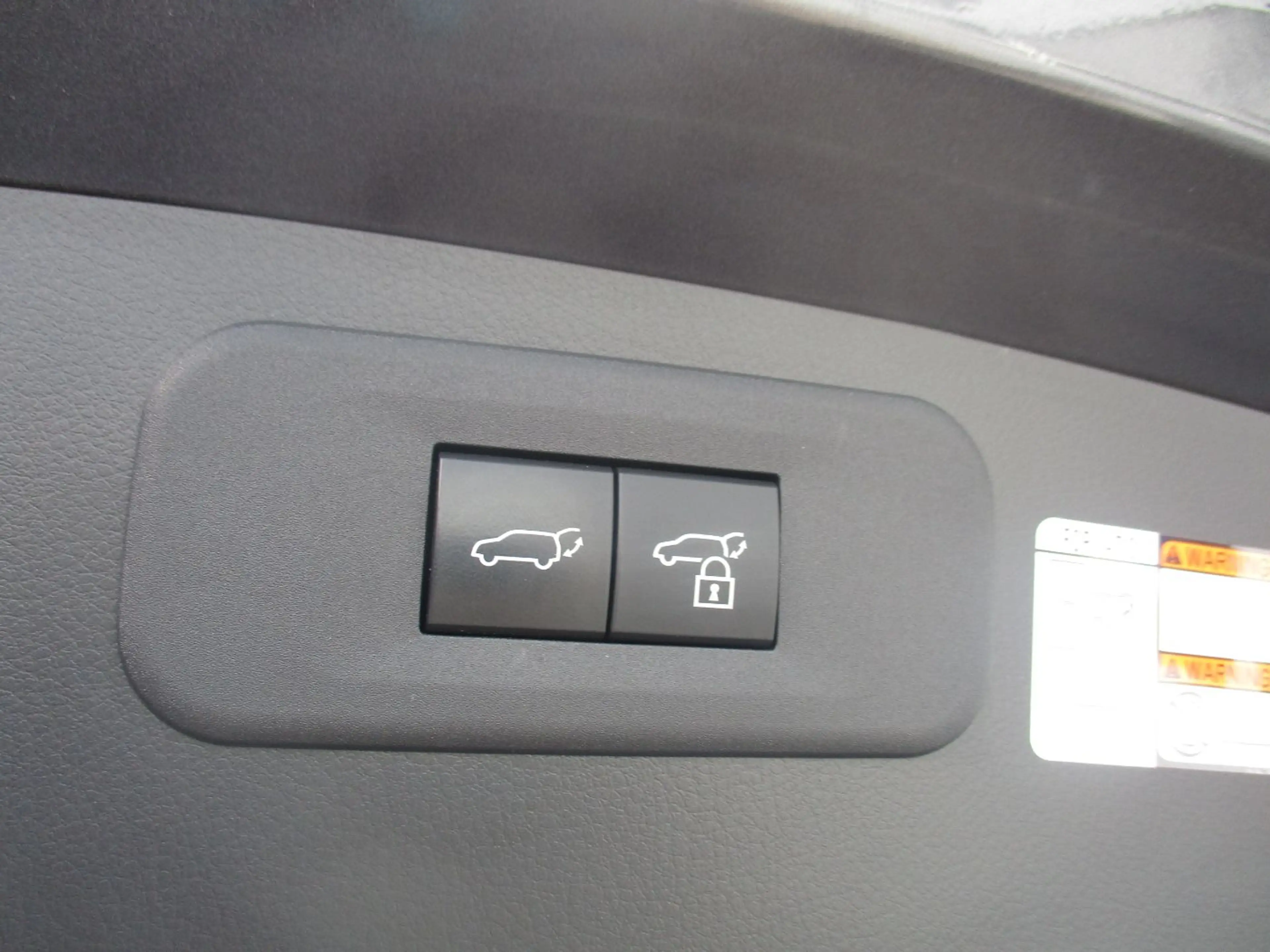 Lexus NX 450h+ PHEV Executive Interieur- & Techpaket — photo 8